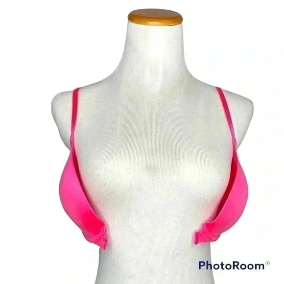 Victoria's Secret Hot Pink Push-Up Bra - Picture 7 of 8